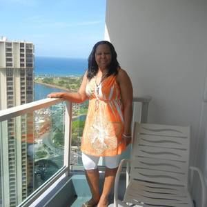 Meet your Posher, Frances